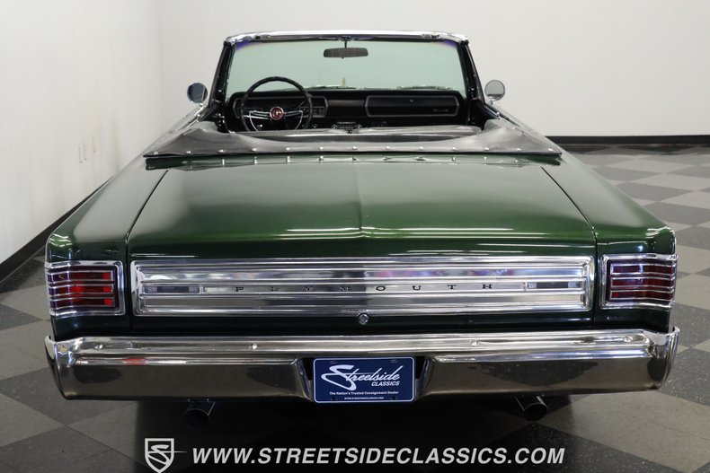 Plymouth-Belvedere-1966-Dark-Green-Black-10