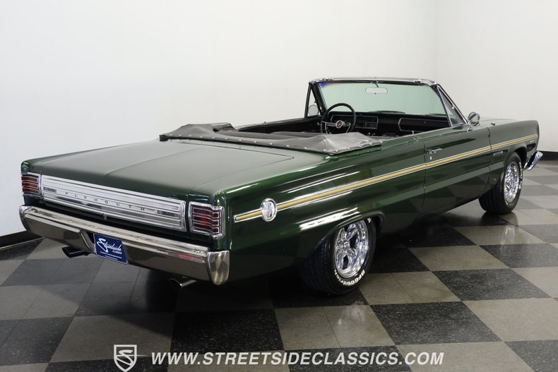 Plymouth-Belvedere-1966-Dark-Green-Black-12