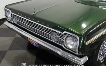 Plymouth-Belvedere-1966-Dark-Green-Black-20