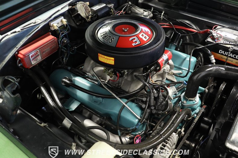 Plymouth-Belvedere-1966-Dark-Green-Black-32