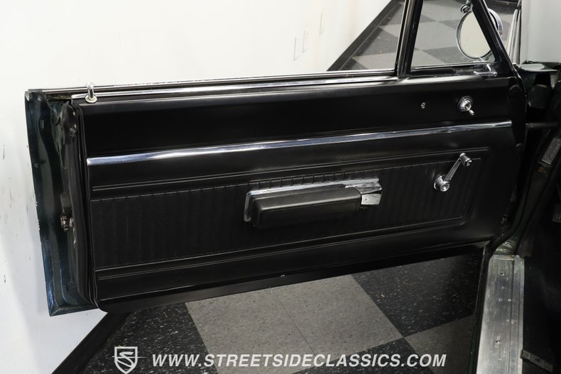 Plymouth-Belvedere-1966-Dark-Green-Black-34