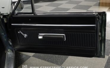 Plymouth-Belvedere-1966-Dark-Green-Black-47