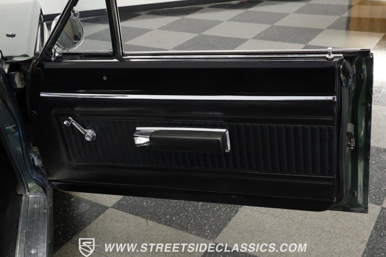 Plymouth-Belvedere-1966-Dark-Green-Black-47