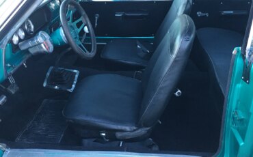 Plymouth-Belvedere-1966-Turquoise-Black