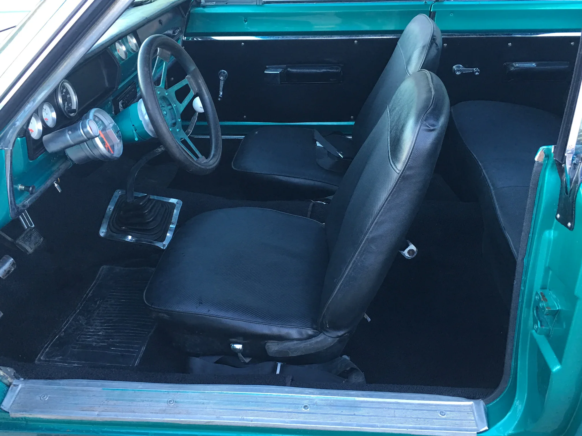 Plymouth-Belvedere-1966-Turquoise-Black