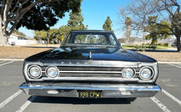 Plymouth-Belvedere-1967-Black-Blue-12
