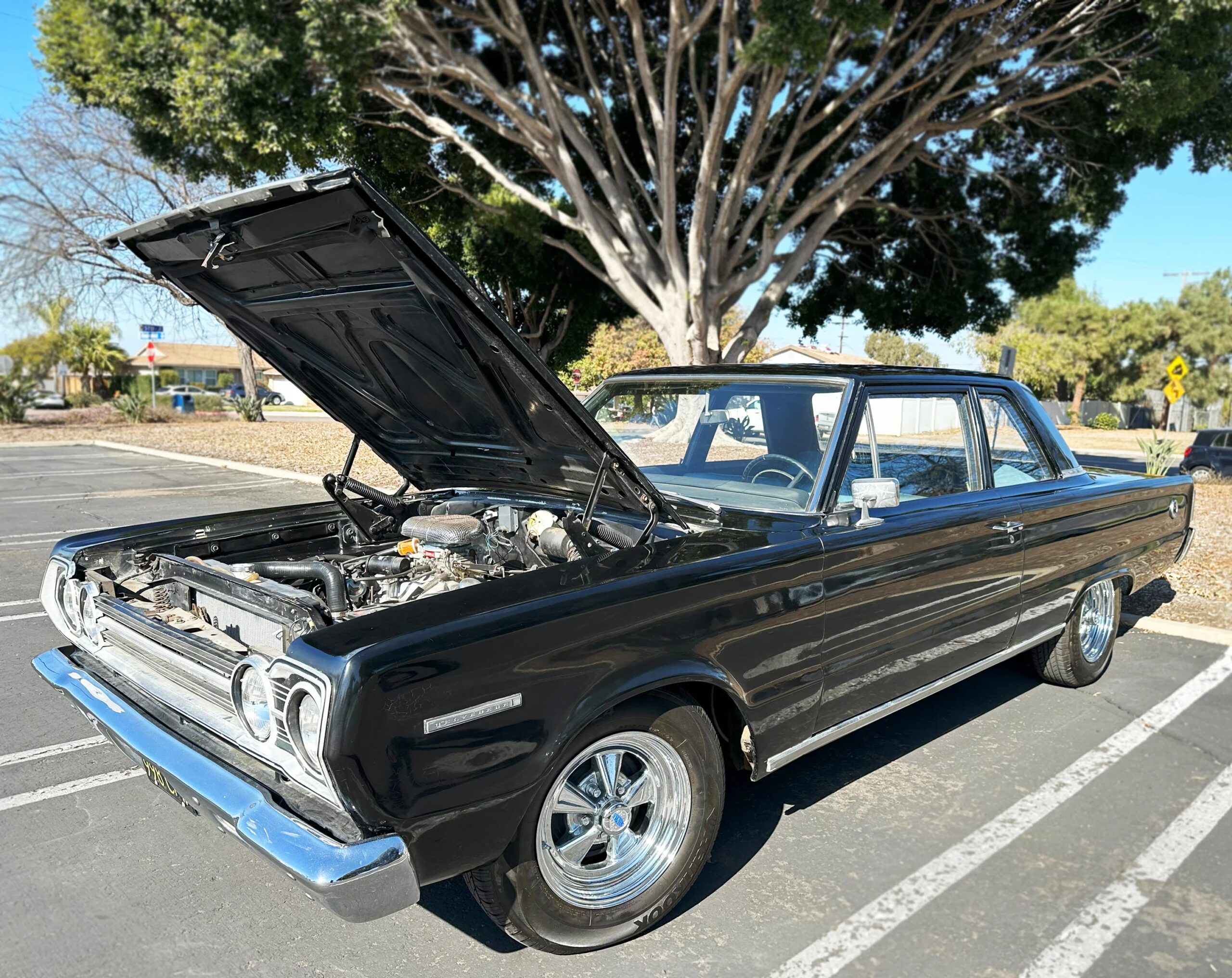 Plymouth-Belvedere-1967-Black-Blue-4