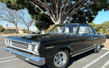 Plymouth-Belvedere-1967-Black-Blue-7