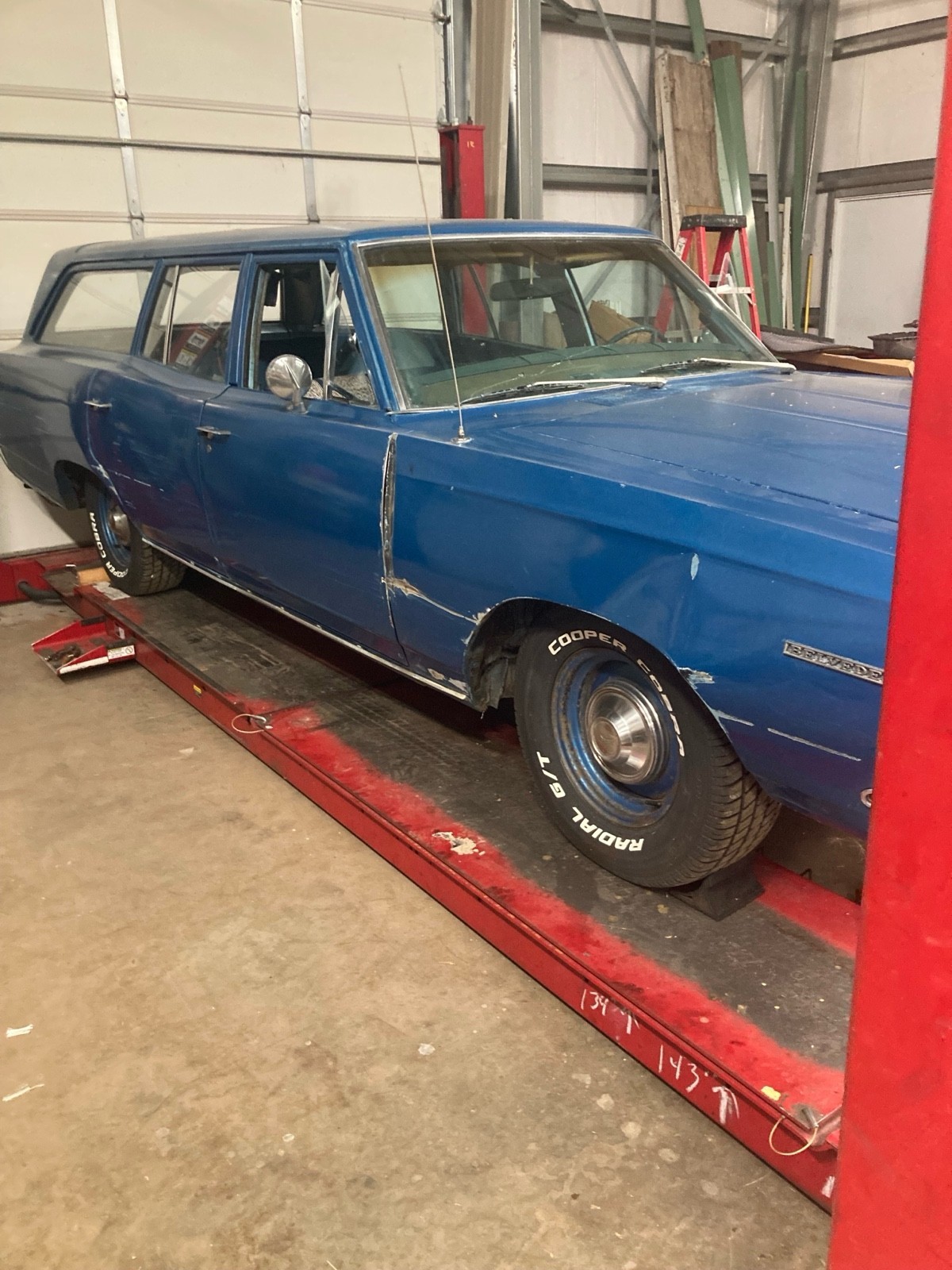 Plymouth-Belvedere-1968-Wagon-3