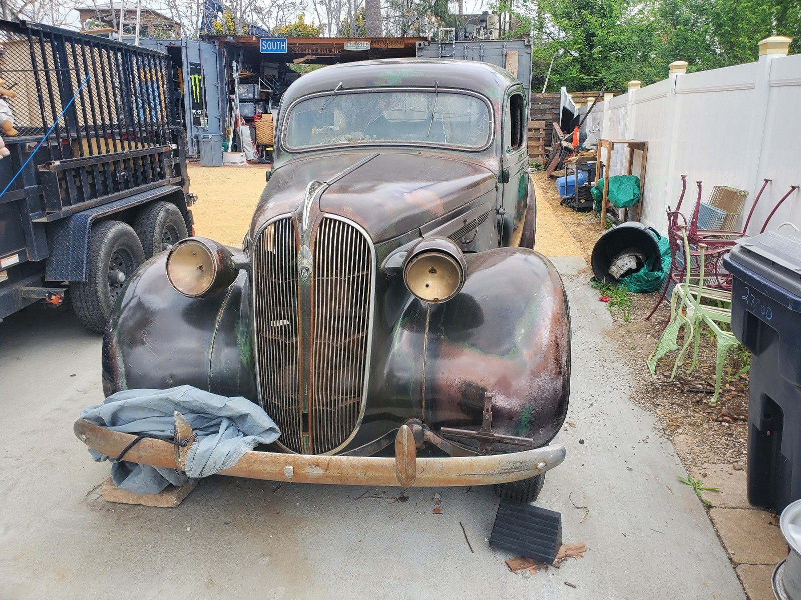 Plymouth-Business-1937-10
