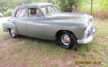 Plymouth-Cranbrook-1951-2