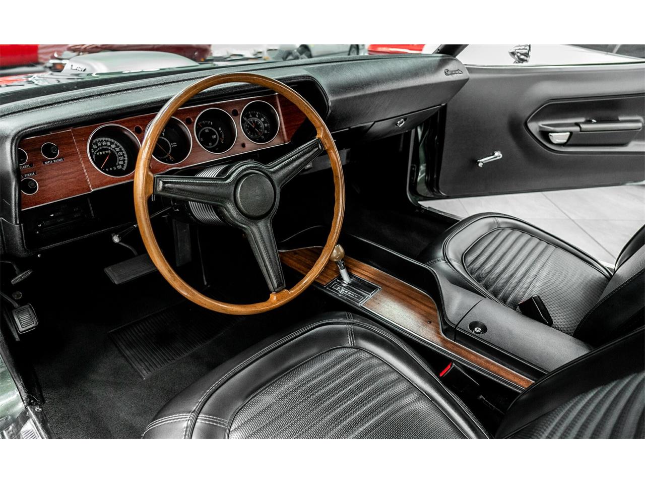 Plymouth-Cuda-1970-F8-Ivy-Green-Black-14