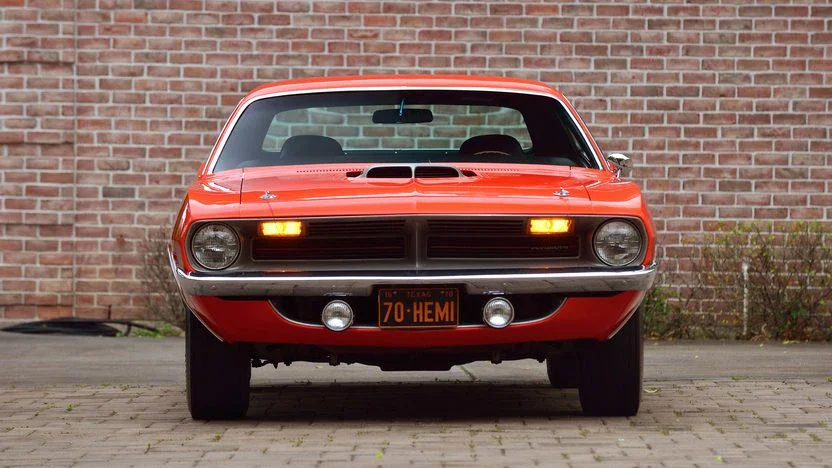 Plymouth-Cuda-1970-Red-Black-13