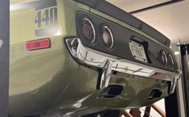 Plymouth-Cuda-1972-Green-Black-1