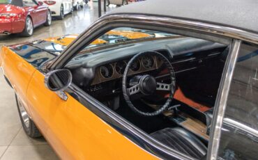Plymouth-Cuda-1974-21