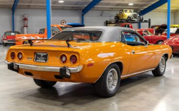 Plymouth-Cuda-1974-6