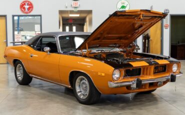 Plymouth-Cuda-1974-8