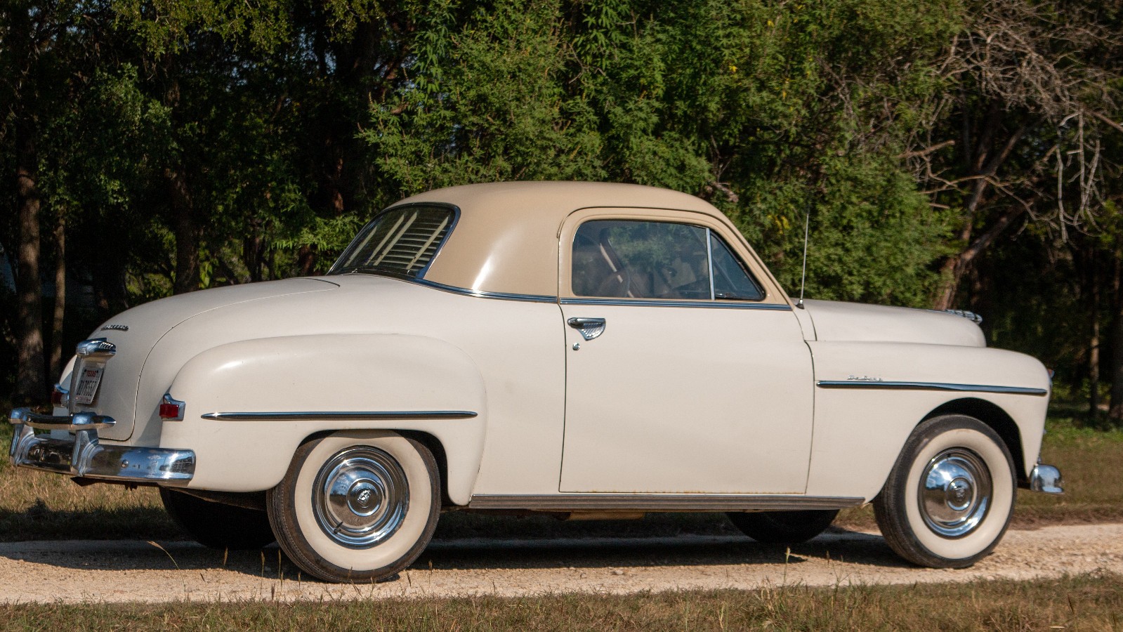 Plymouth-DeLuxe-Coupe-1950-Coupe-2