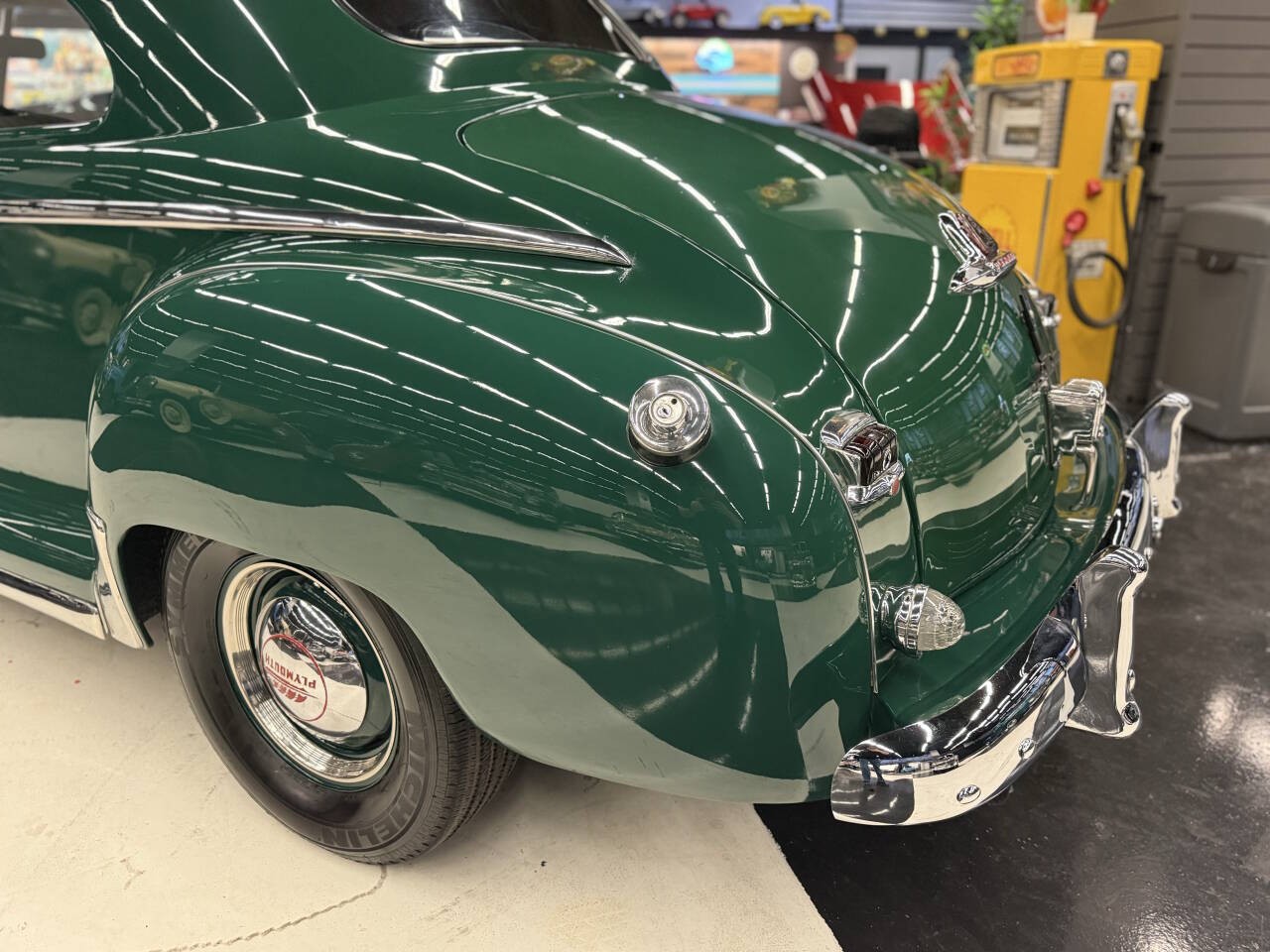 Plymouth-Deluxe-1948-Wagon-13