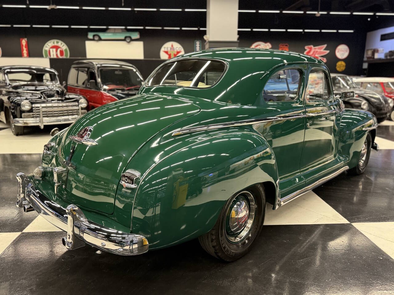 Plymouth-Deluxe-1948-Wagon-4