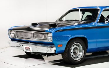 Plymouth-Duster-1971-Bright-Blue-Blue-21