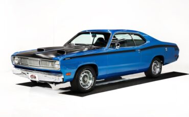 Plymouth-Duster-1971-Bright-Blue-Blue-24