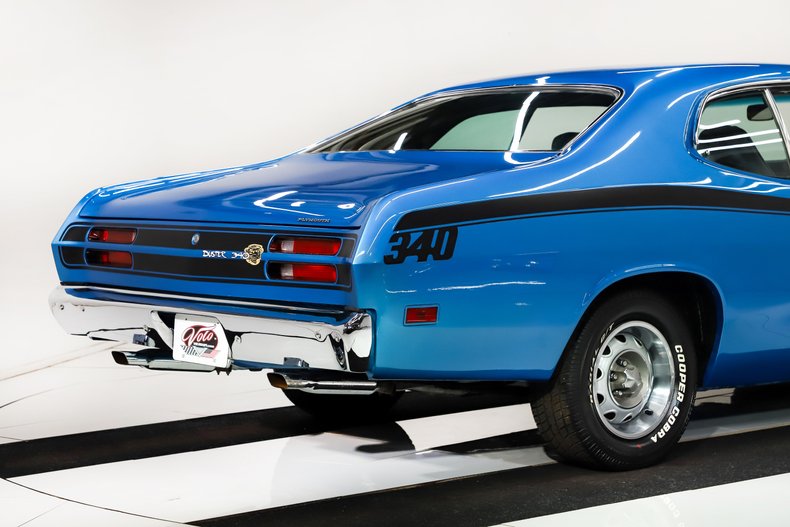 Plymouth-Duster-1971-Bright-Blue-Blue-28