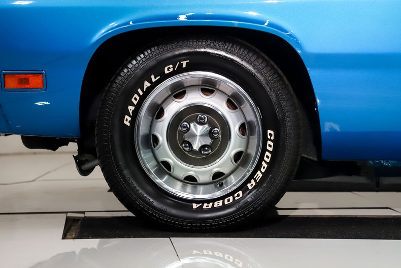 Plymouth-Duster-1971-Bright-Blue-Blue-39