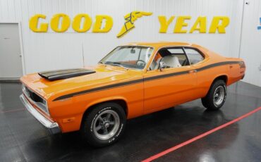 Plymouth-Duster-1972-Coupe-2