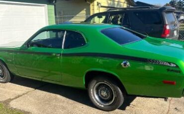 Plymouth-Duster-1972-Synergy-Green-1