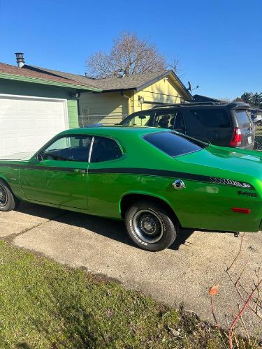 Plymouth-Duster-1972-Synergy-Green-1