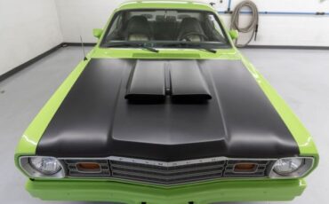 Plymouth-Duster-1974-Coupe-11