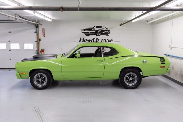 Plymouth-Duster-1974-Coupe-14