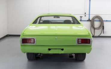 Plymouth-Duster-1974-Coupe-24