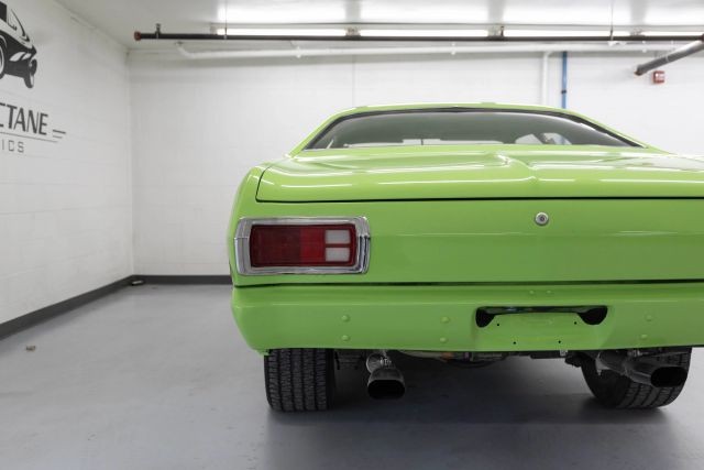 Plymouth-Duster-1974-Coupe-27