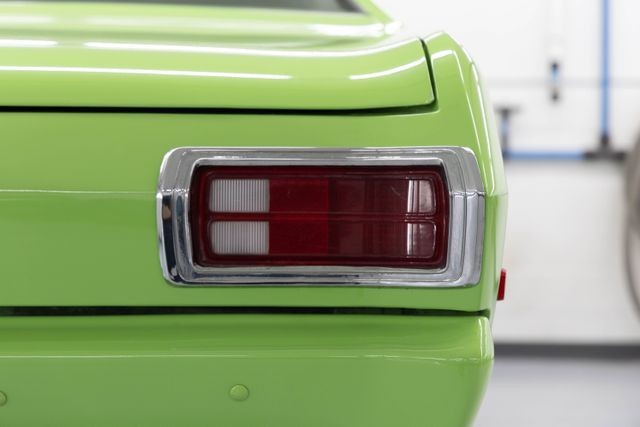 Plymouth-Duster-1974-Coupe-30