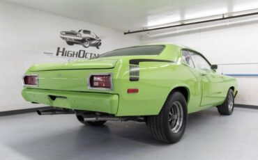Plymouth-Duster-1974-Coupe-31