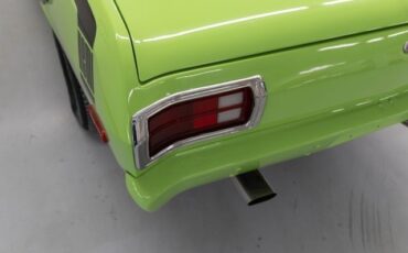 Plymouth-Duster-1974-Coupe-32