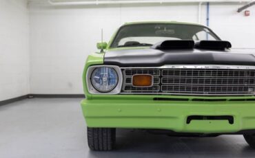 Plymouth-Duster-1974-Coupe-4