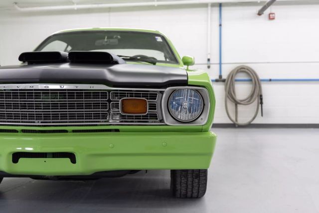 Plymouth-Duster-1974-Coupe-6