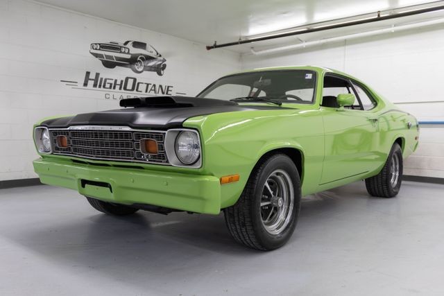 Plymouth-Duster-1974-Coupe-8