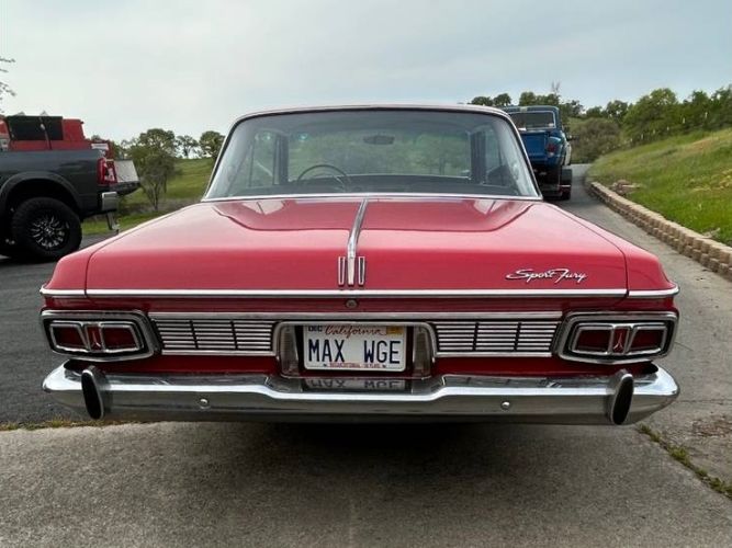 Plymouth-Fury-1964-Red-13