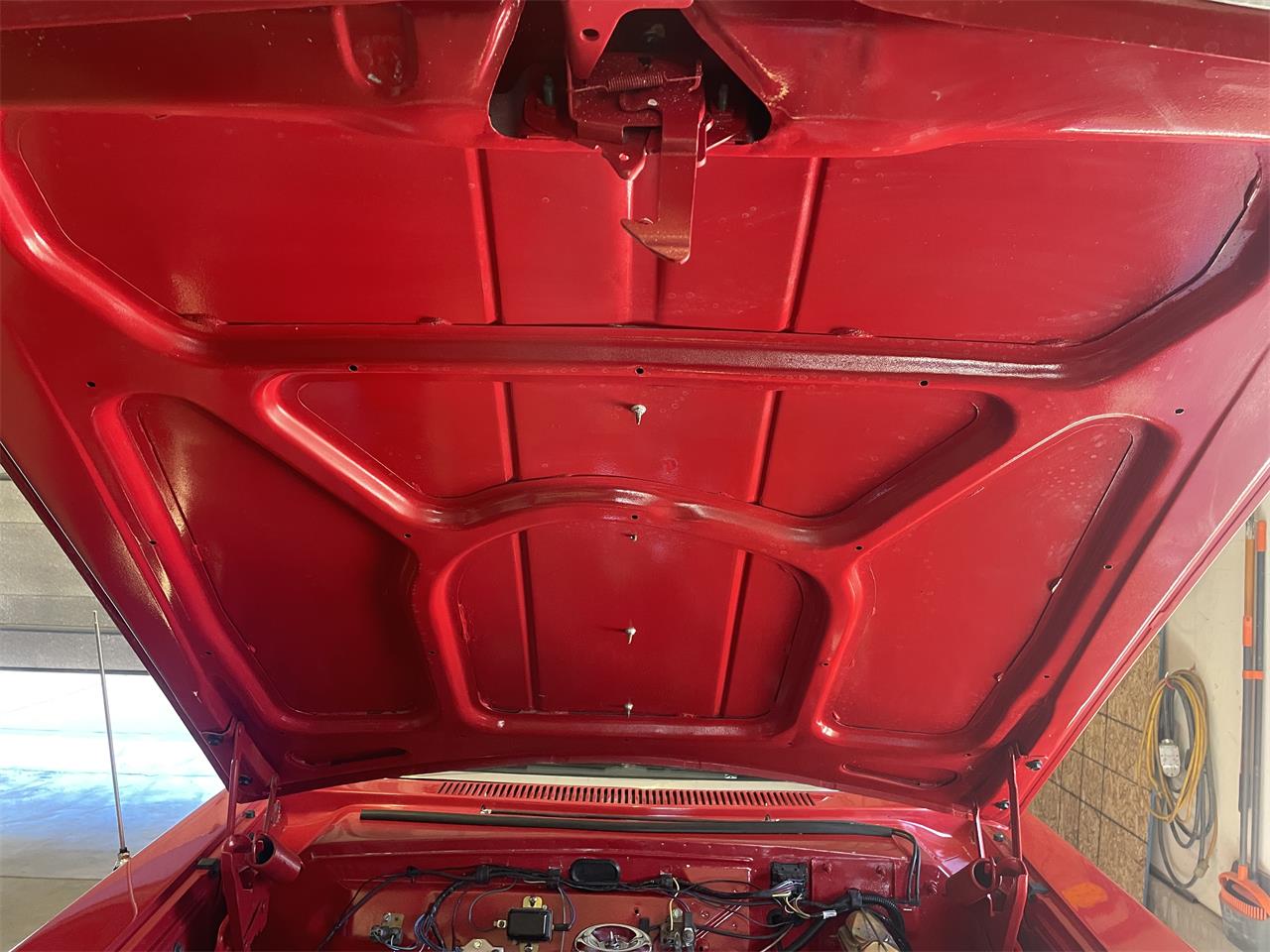 Plymouth-Fury-1964-Red-Black-17