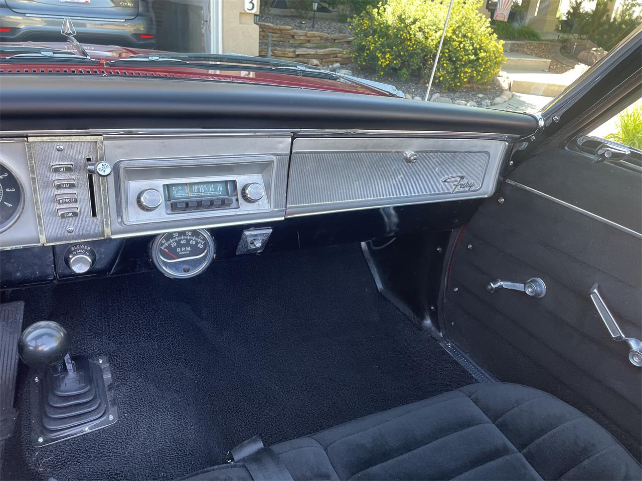 Plymouth-Fury-1964-Red-Black-25
