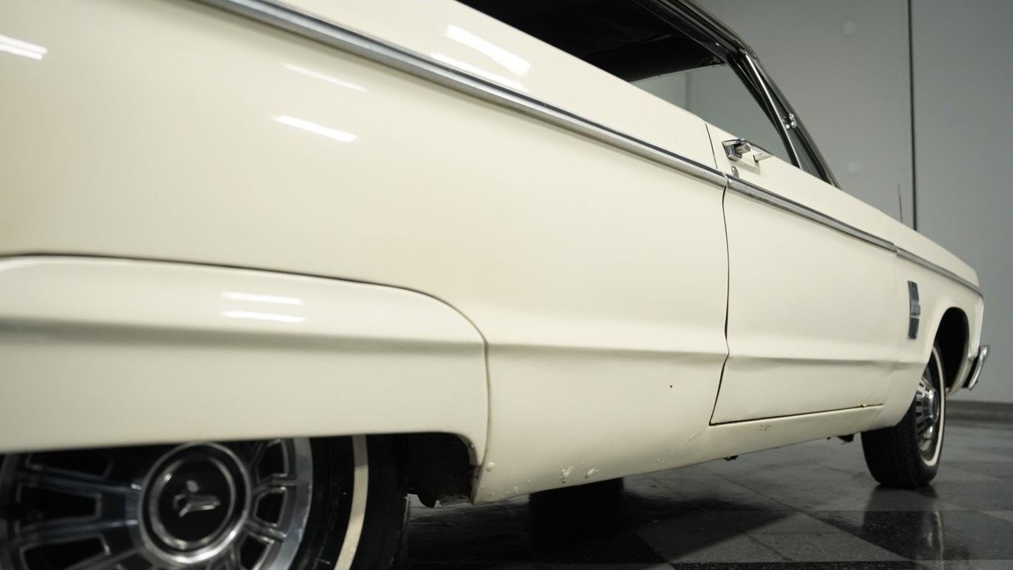 Plymouth-Fury-1966-Sedan-22