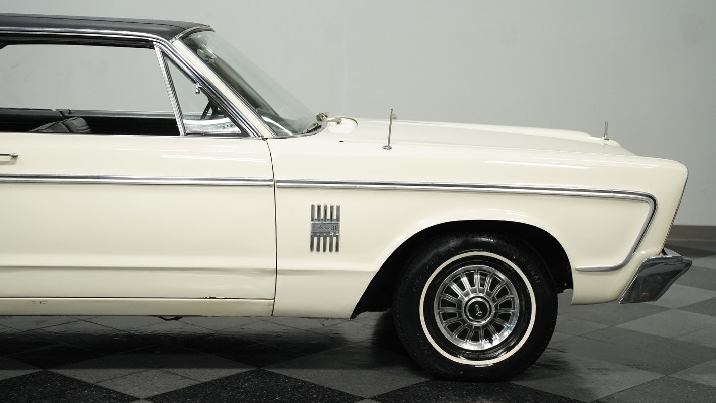 Plymouth-Fury-1966-Sedan-24