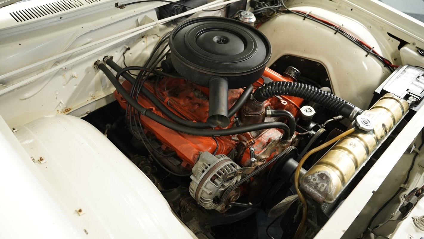 Plymouth-Fury-1966-Sedan-27