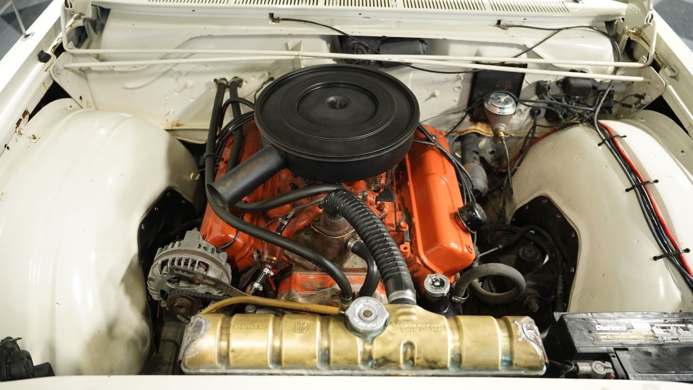 Plymouth-Fury-1966-Sedan-3