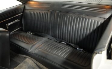 Plymouth-Fury-1966-Sedan-35