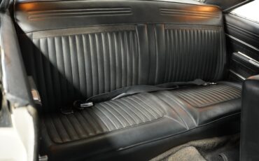 Plymouth-Fury-1966-Sedan-36